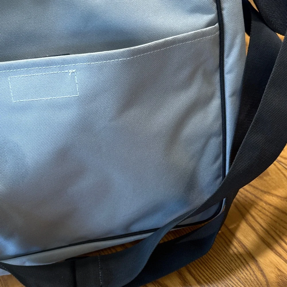 Yak Pak The Onion Messenger Bag